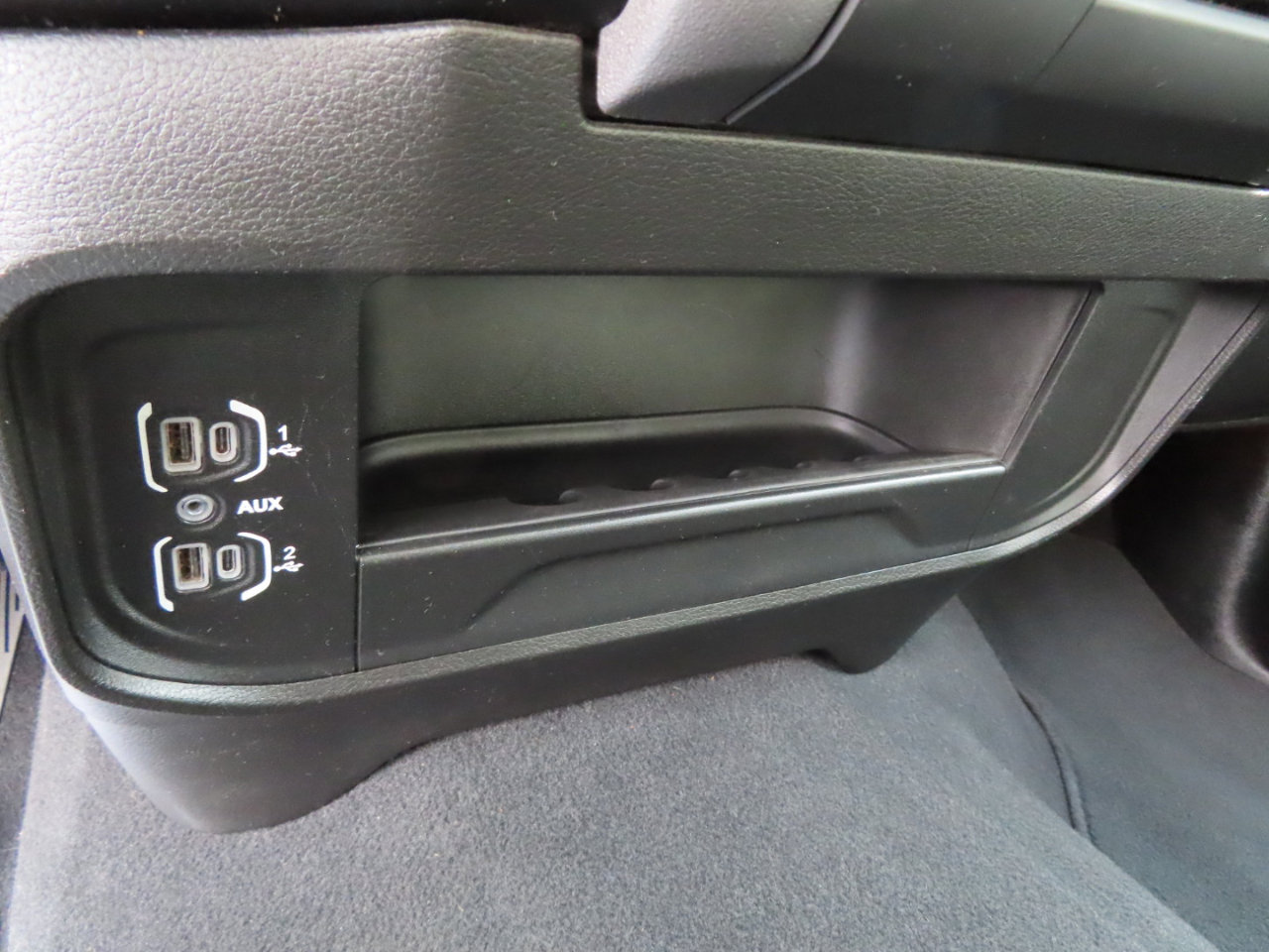 Used 2024 RAM 2500 Big Horn image 39