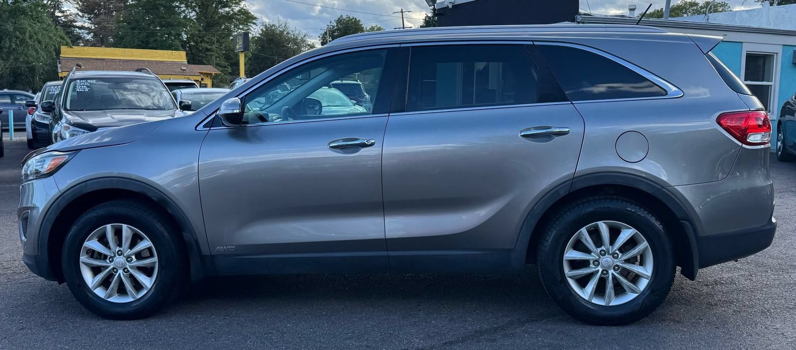 Used 2017 Kia Sorento AWD image 6