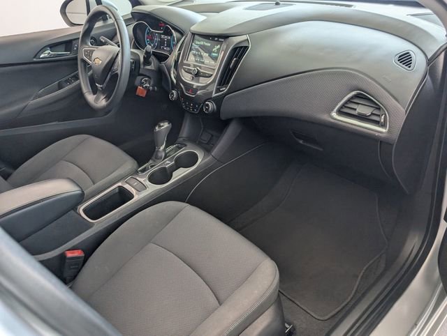 Certified 2018 Chevrolet Cruze LT image 16