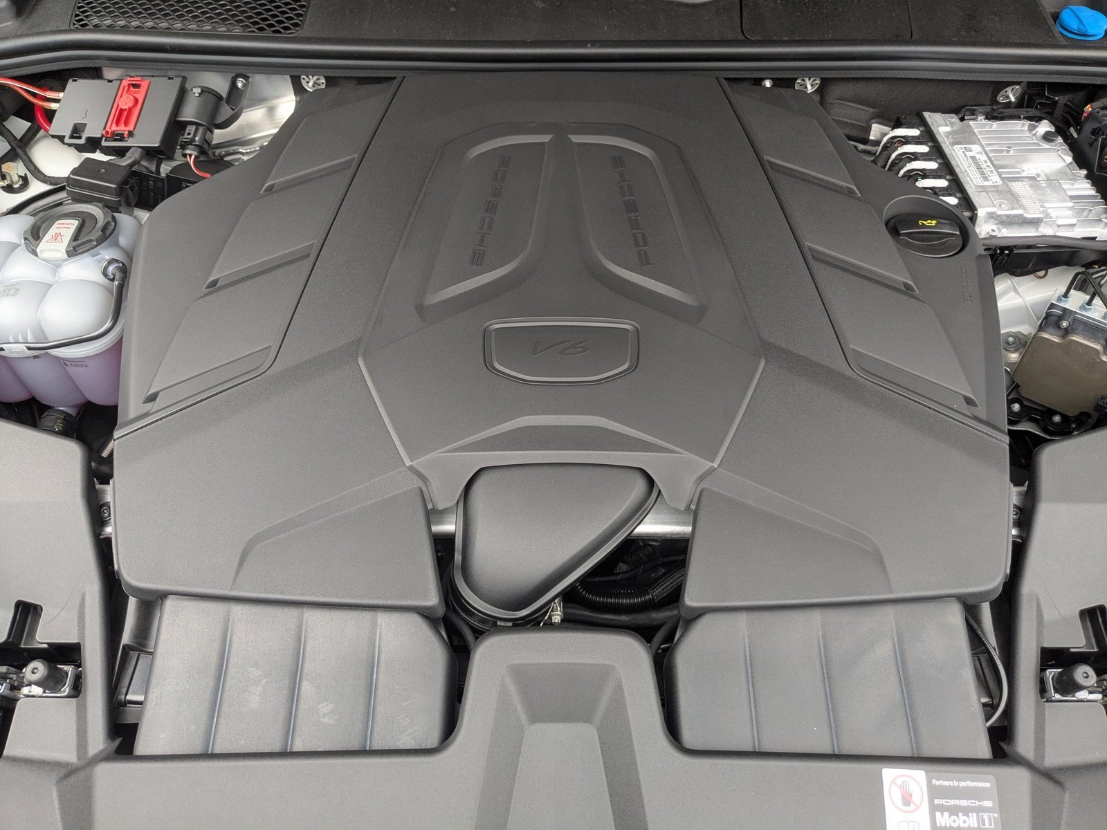 New 2026 Porsche Cayenne AWD/4WD image 28