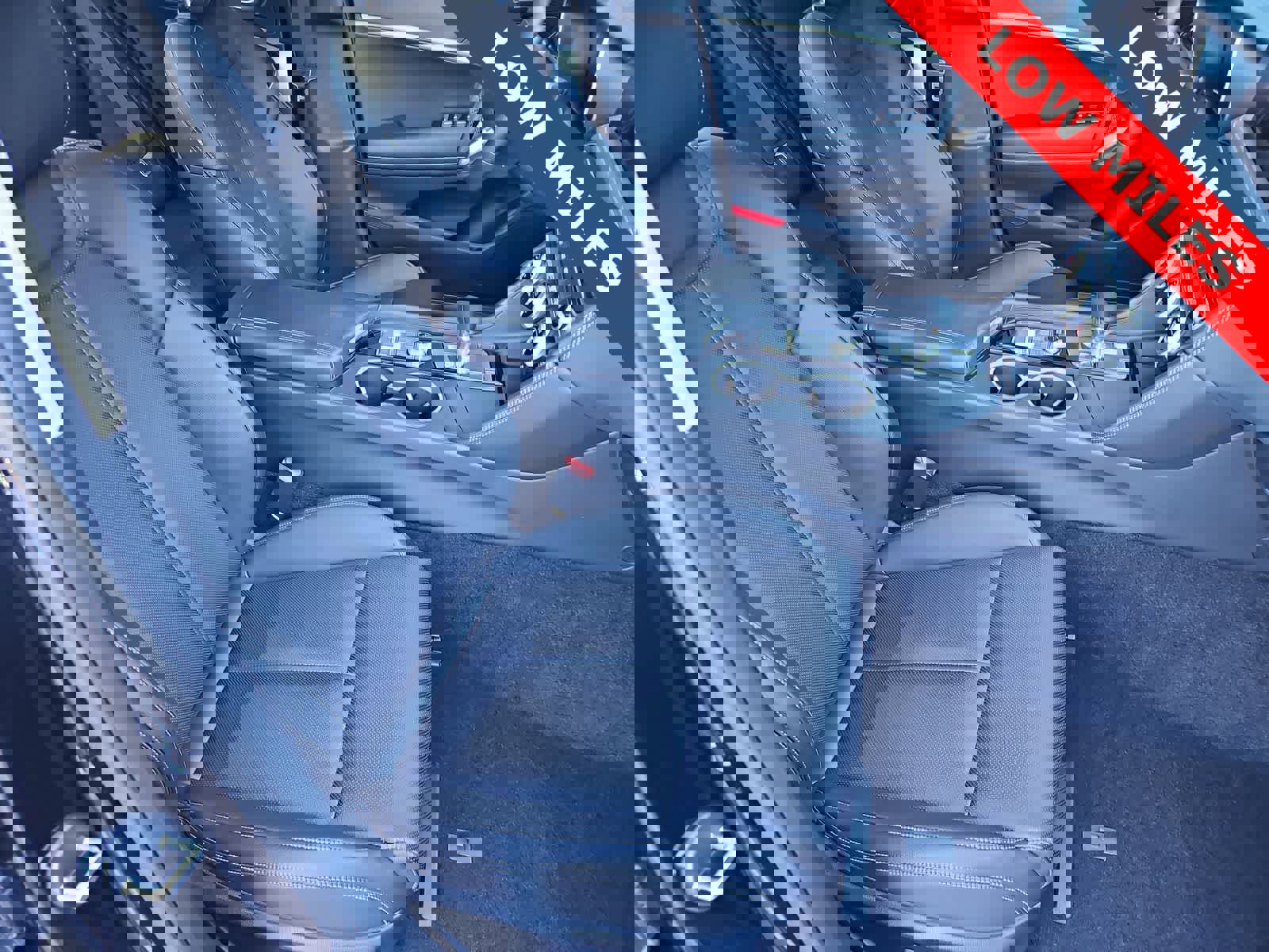 Certified 2023 Genesis G70 2.0T image 18