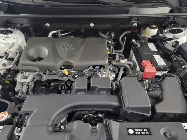 Used 2025 Toyota RAV4 XLE FWD image 10
