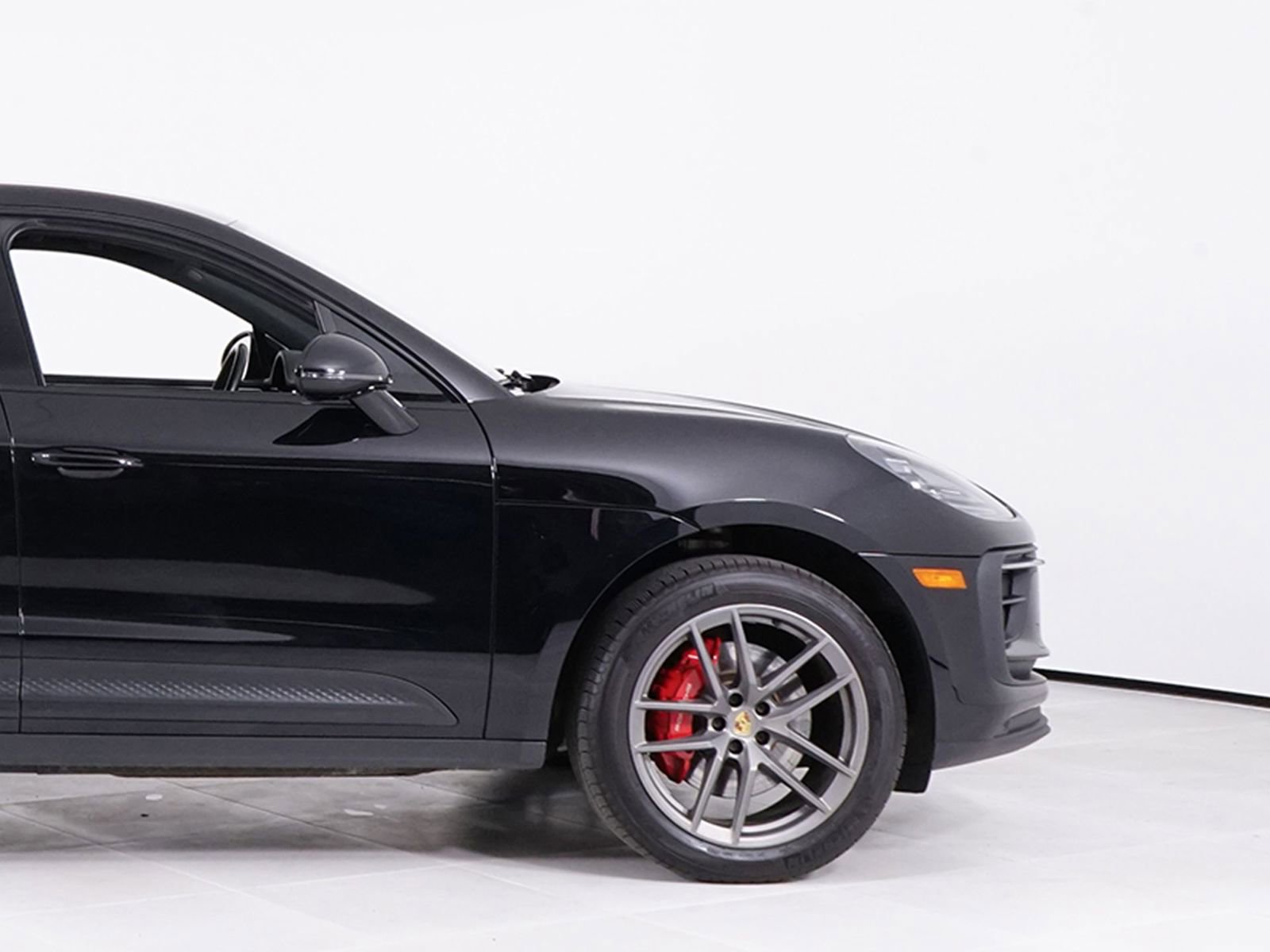 Used 2023 Porsche Macan S AWD/4WD image 13