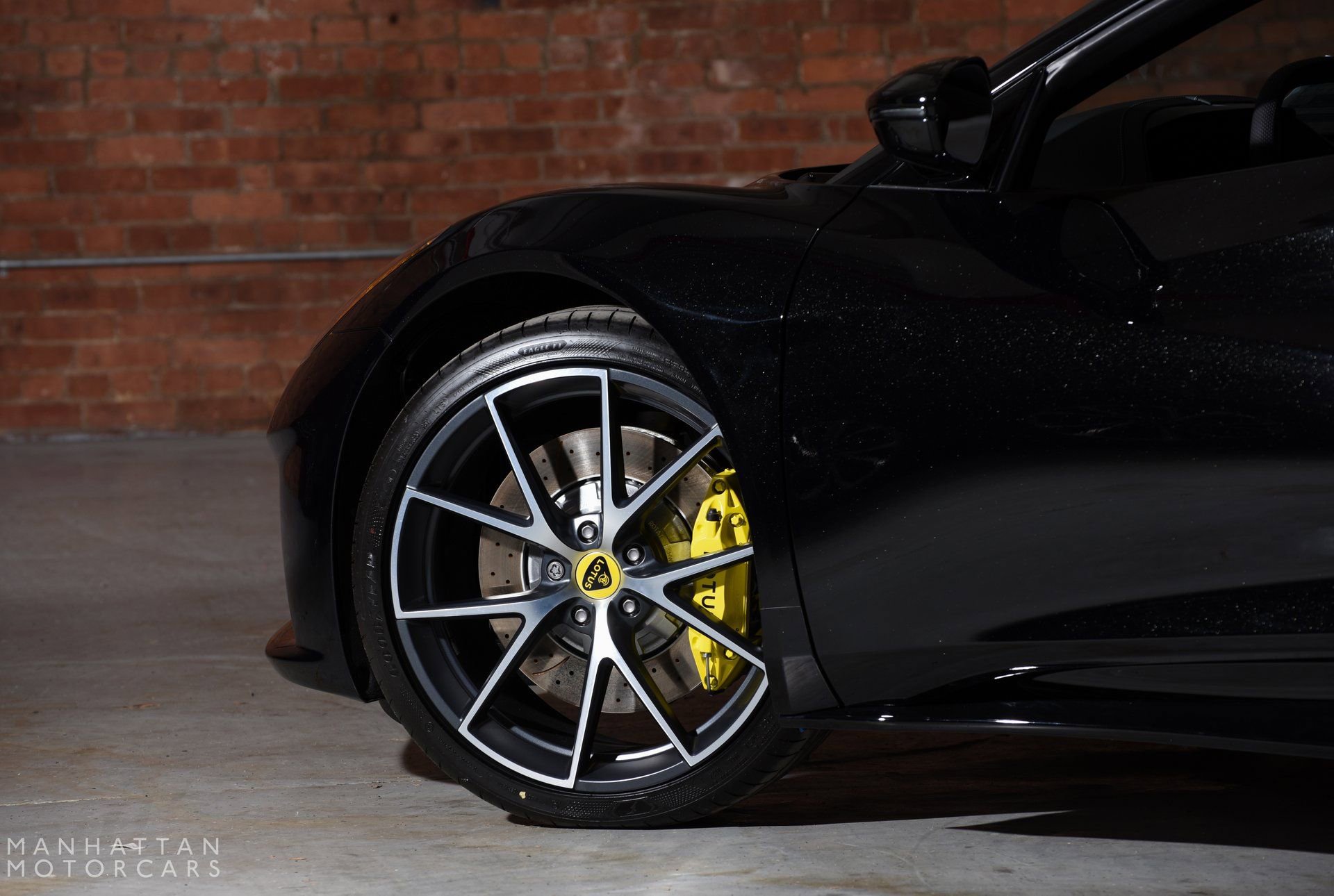 Used 2024 Lotus Emira First Edition image 11