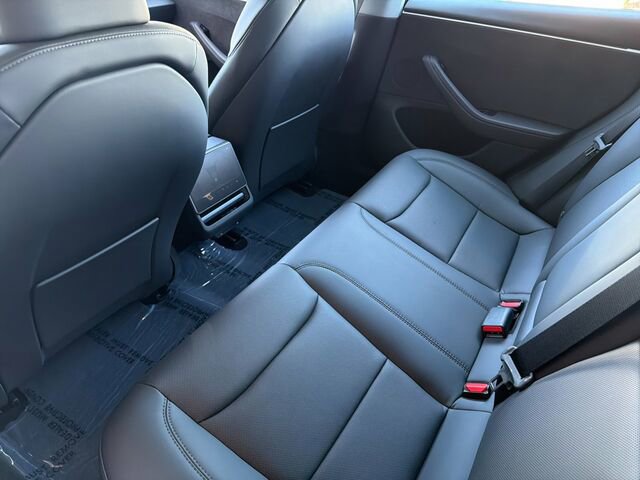 Used 2025 Tesla Model 3 Long Range image 15