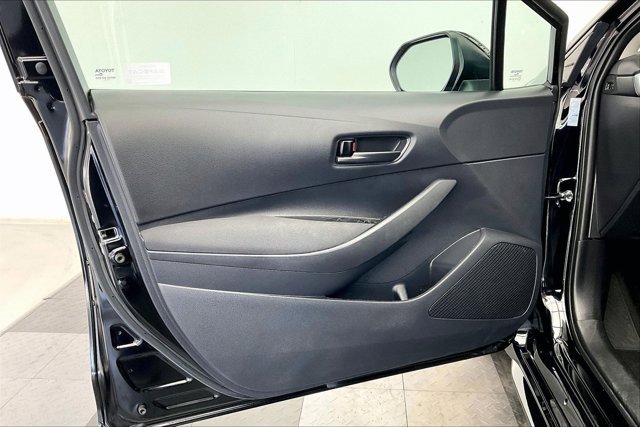 Used 2024 Toyota Corolla LE image 26