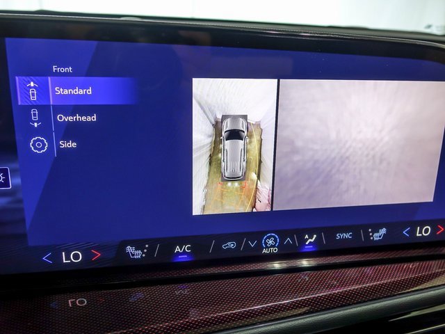 New 2026 Chevrolet Traverse Z71 w/ Driver Confidence Package image 22