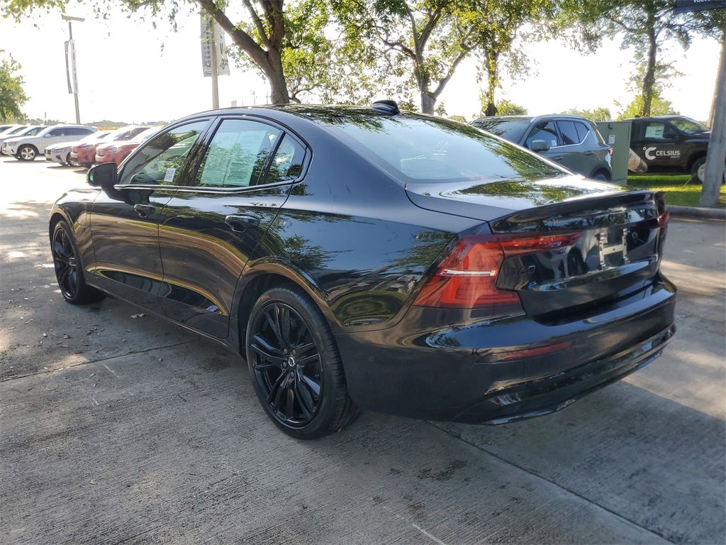 Certified 2025 Volvo S60 T8 Ultra image 4