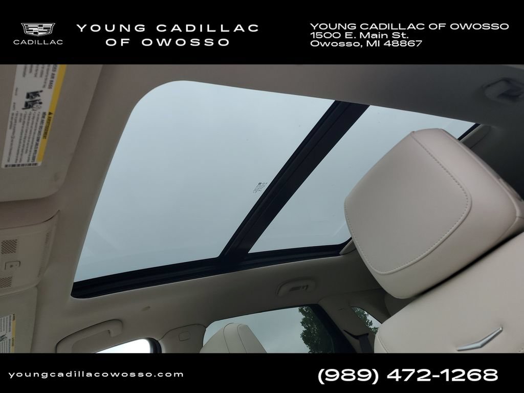 Certified 2023 Cadillac XT5 Premium Luxury w/ LPO, Floor Liner Package AWD/4WD image 9