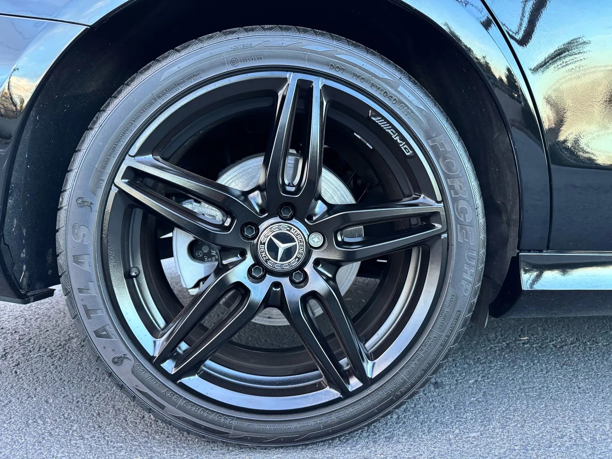 Used 2020 Mercedes-Benz E 350 4MATIC Sedan image 18