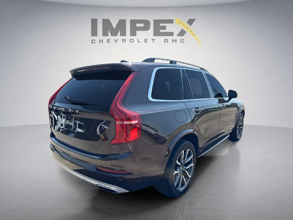 Used 2018 Volvo XC90 T6 Momentum w/ Momentum Plus Package AWD/4WD image 5