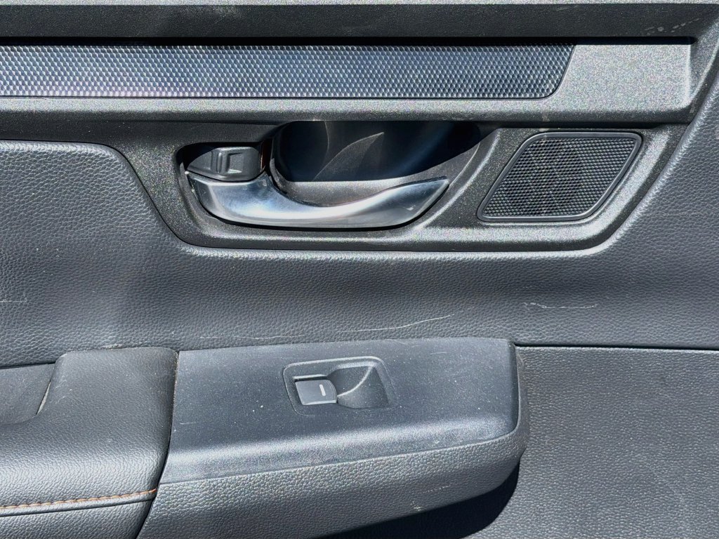 Used 2025 Honda CR-V Sport-L image 24