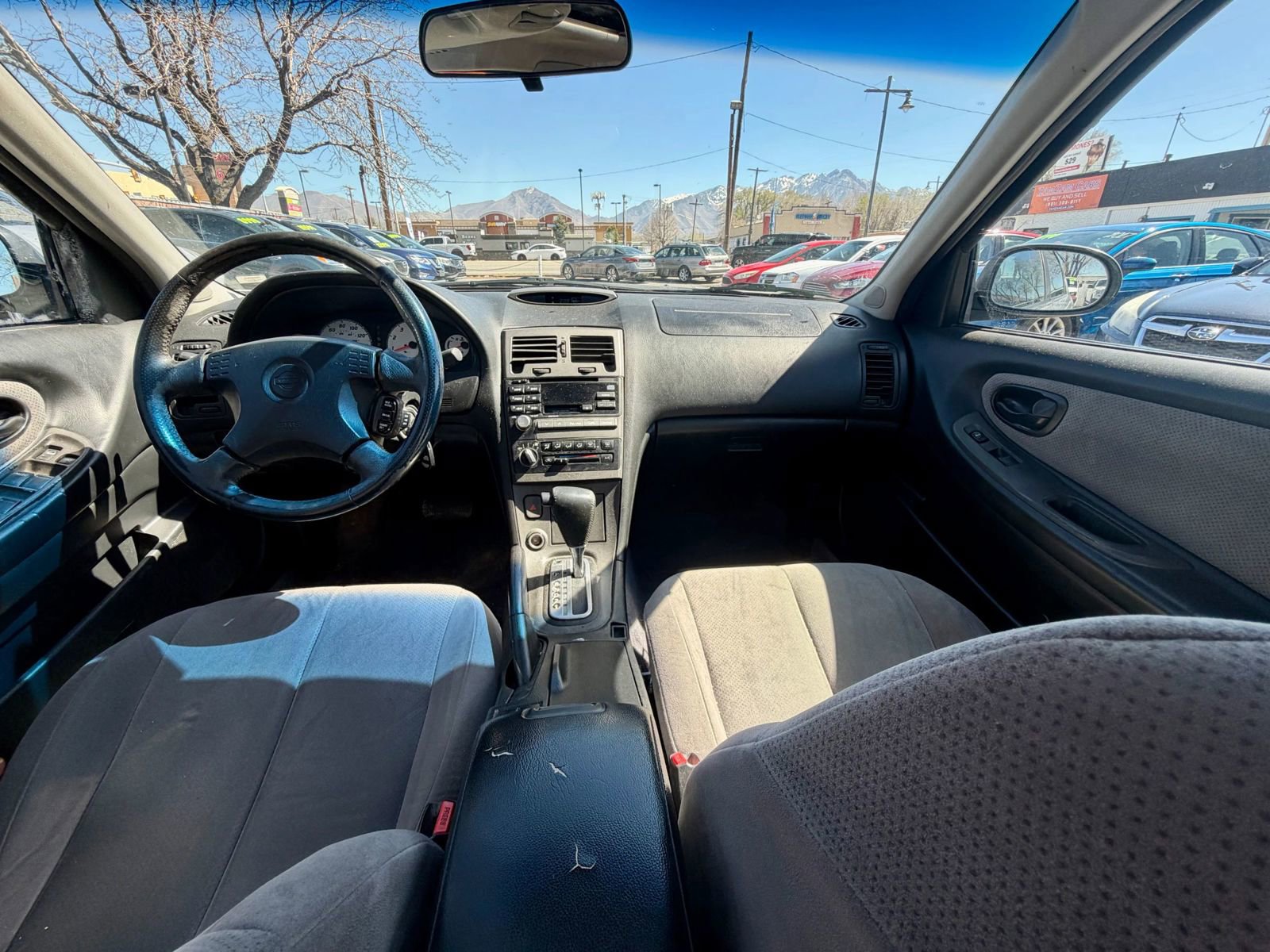 Used 2000 Nissan Maxima SE image 23