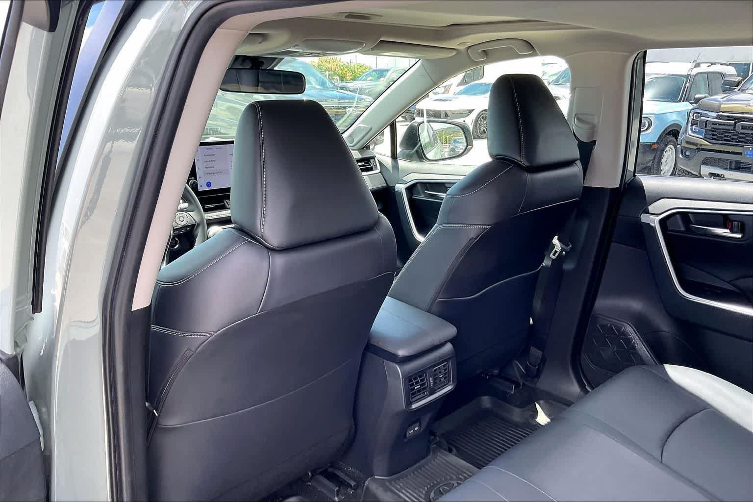 Used 2024 Toyota RAV4 XLE Premium AWD/4WD image 12