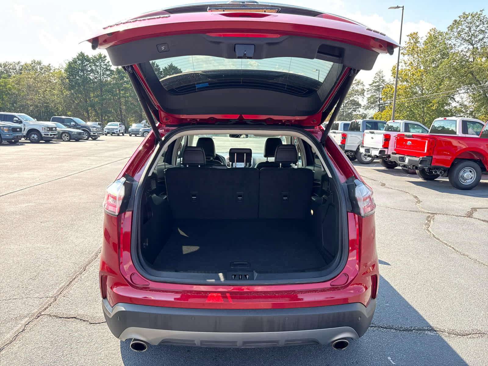 Certified 2024 Ford Edge Titanium image 27