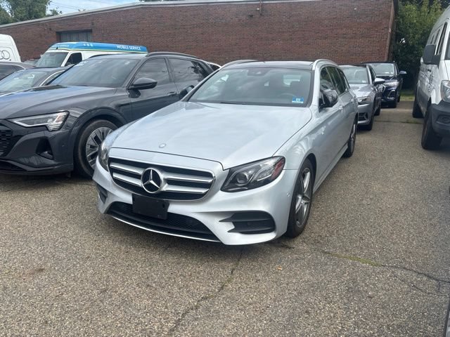 Used 2017 Mercedes-Benz E 400 4MATIC Wagon image 1