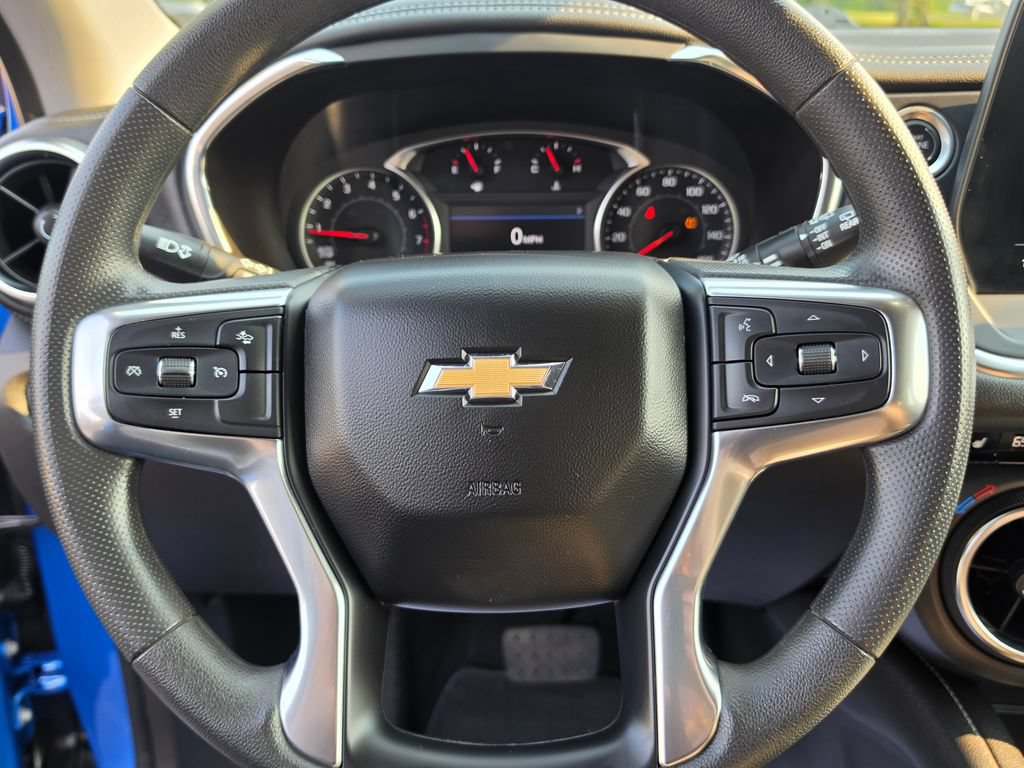 Used 2024 Chevrolet Blazer LT w/ Driver Confidence Package FWD image 16