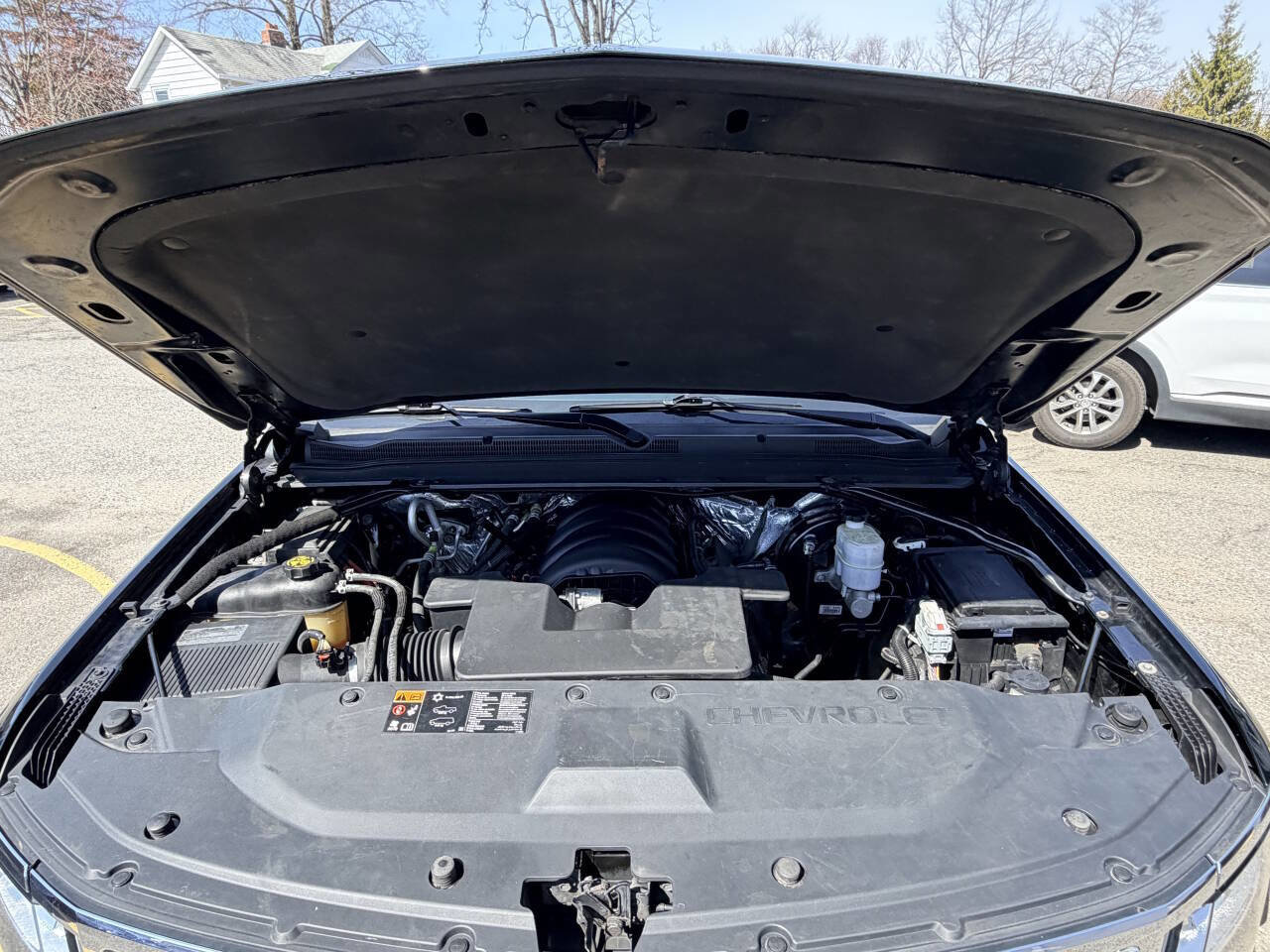 Used 2016 Chevrolet Suburban LT image 41