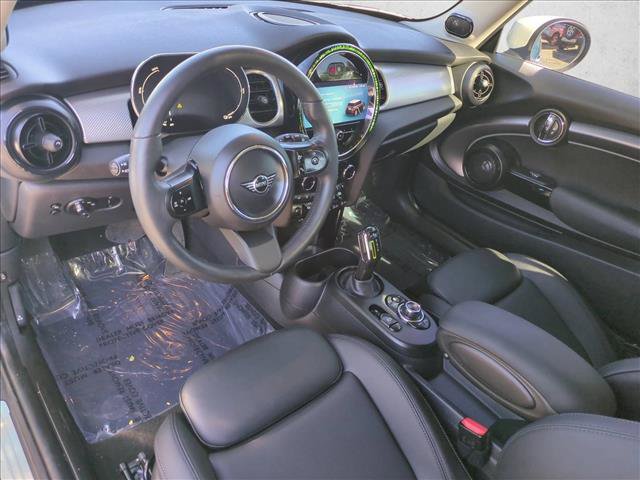 Used 2024 MINI Cooper SE FWD image 10