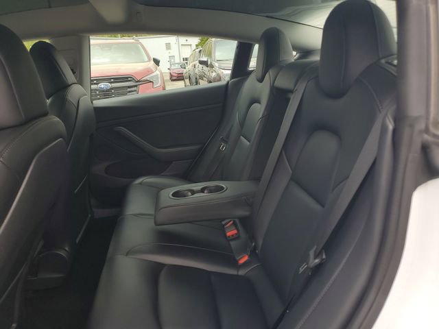 Used 2021 Tesla Model 3 Standard Range Plus image 13