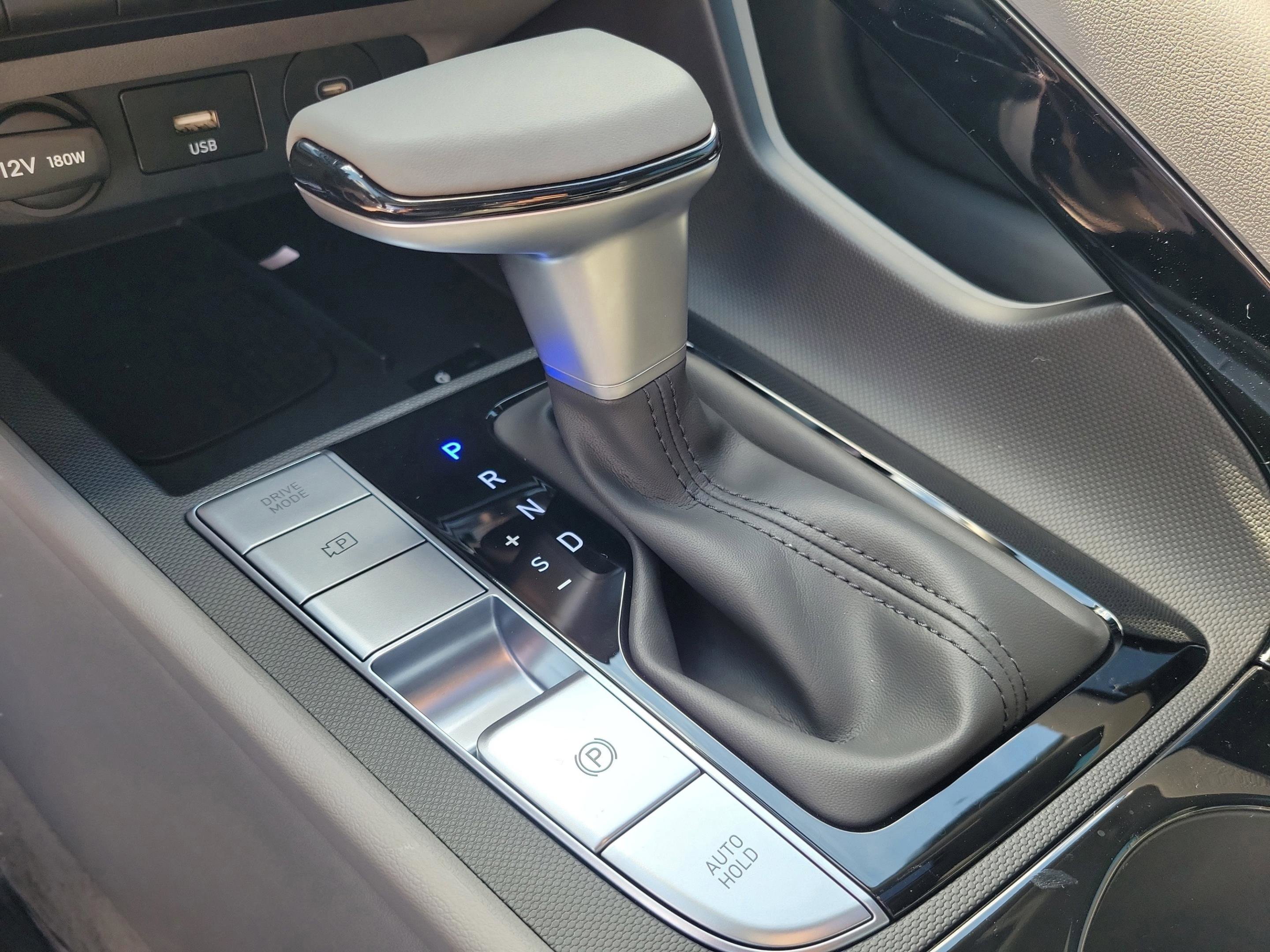 New 2026 Hyundai Elantra SEL Sport image 19