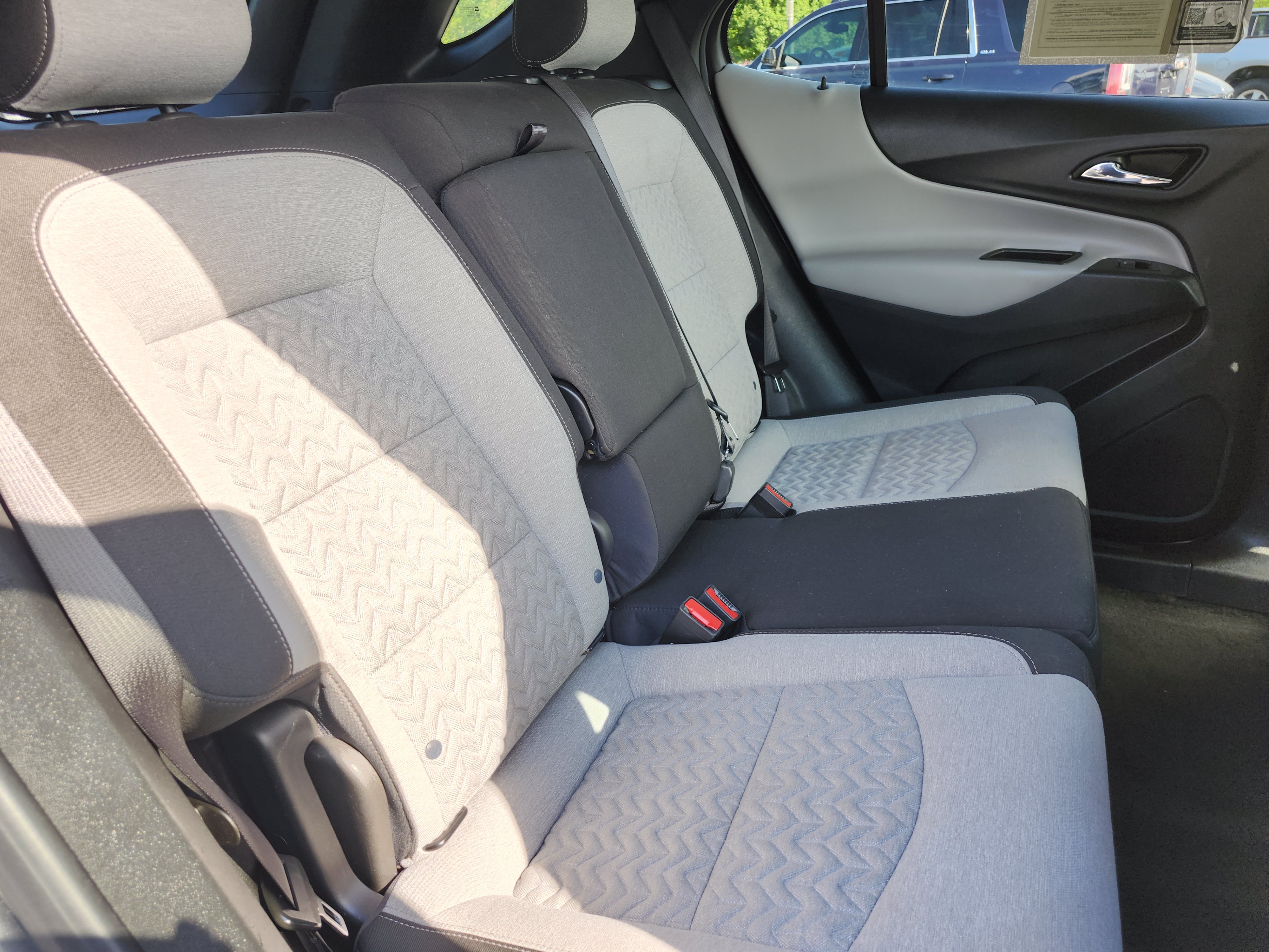 Used 2023 Chevrolet Equinox LT FWD image 18