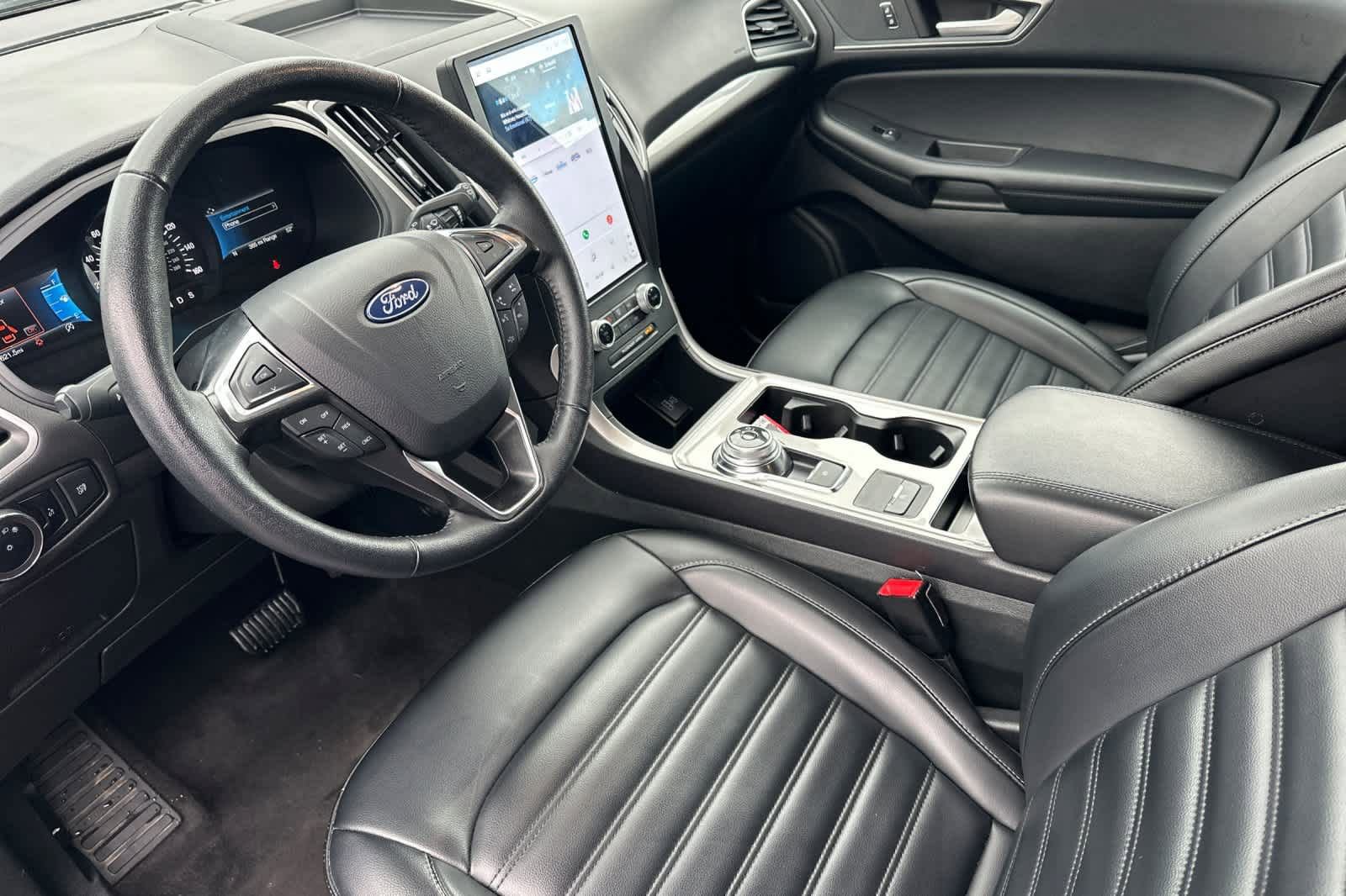 Certified 2024 Ford Edge SEL image 12