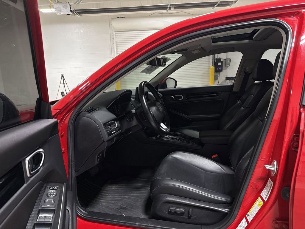 Used 2022 Honda Civic Touring image 21