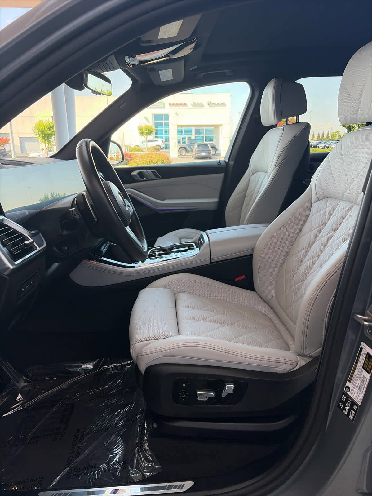 Used 2026 BMW X5 xDrive40i AWD/4WD image 8