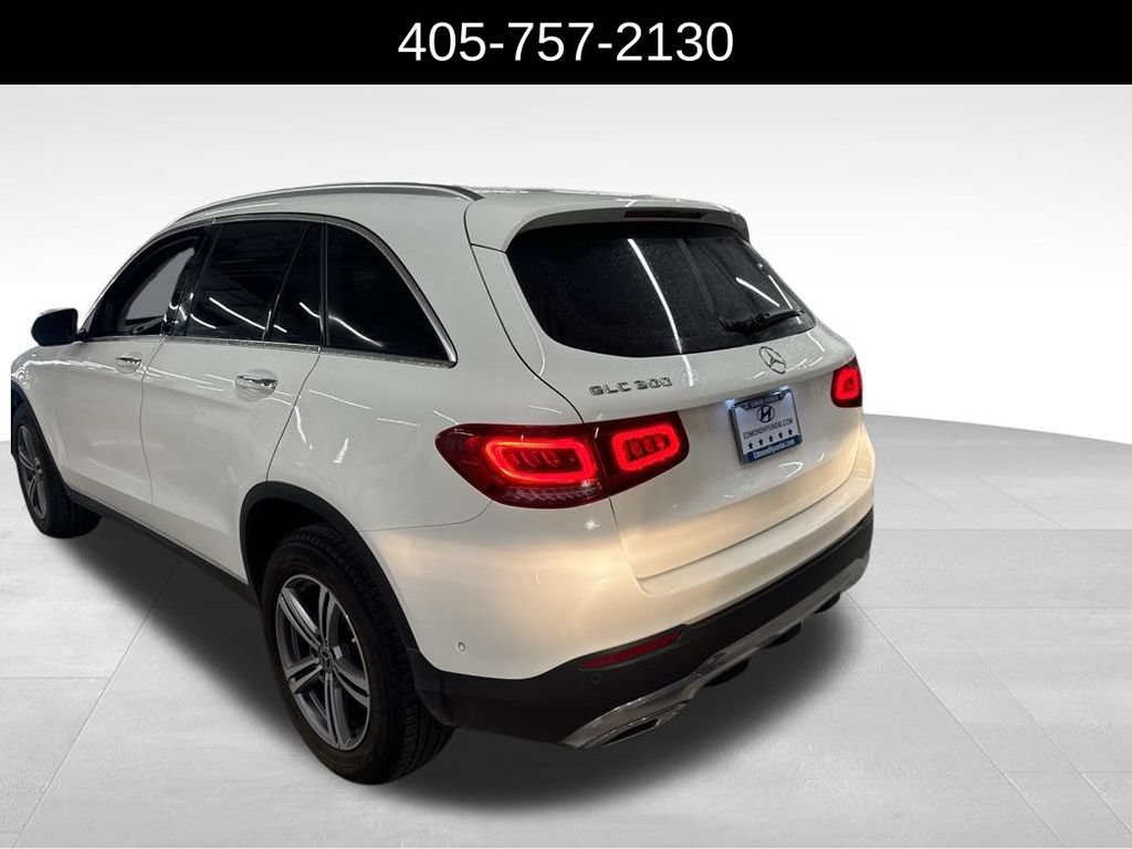 Used 2022 Mercedes-Benz GLC 300 image 4