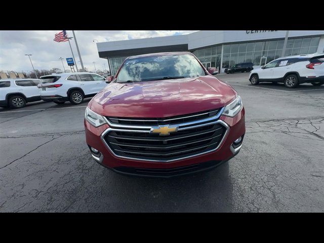 Used 2018 Chevrolet Traverse LT image 3