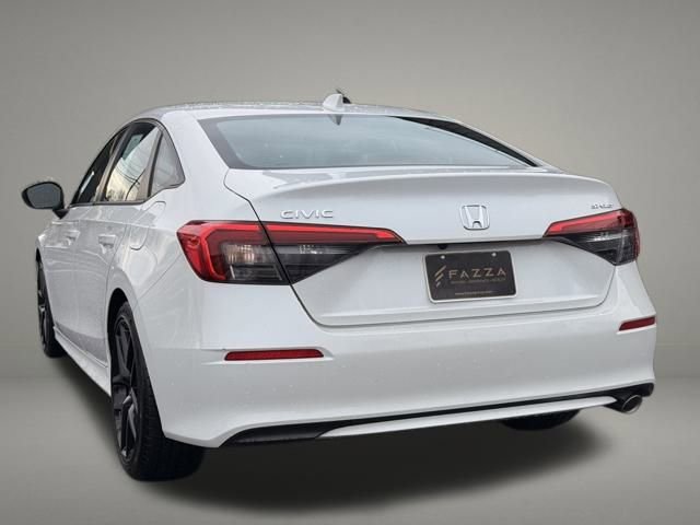 Used 2022 Honda Civic Sport image 3