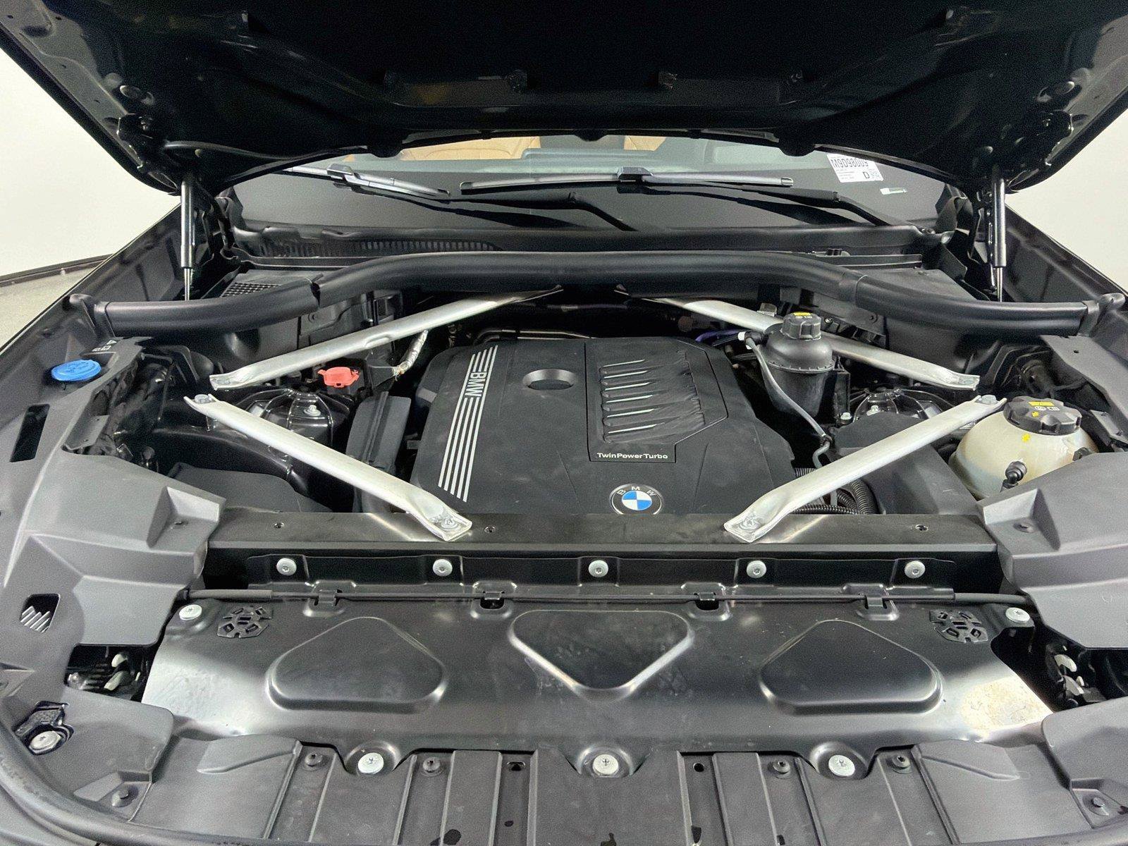 Used 2021 BMW X5 sDrive40i w/ Premium Package RWD image 31