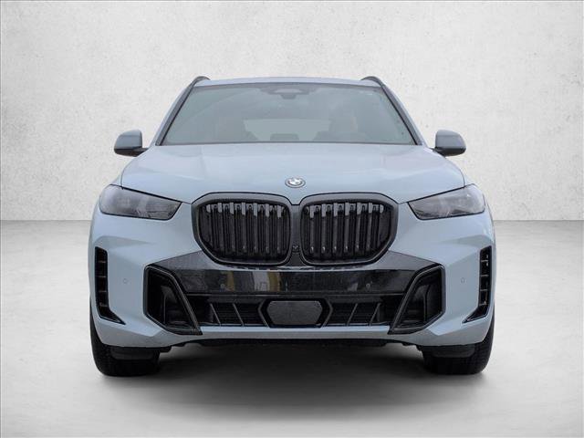New 2026 BMW X5 xDrive50e image 6