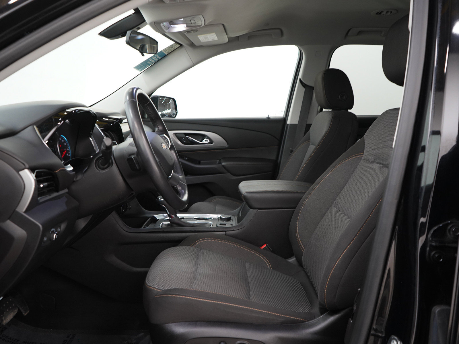 Used 2019 Chevrolet Traverse LT AWD/4WD image 23