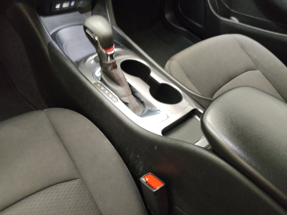 Used 2021 Chevrolet Malibu RS image 26