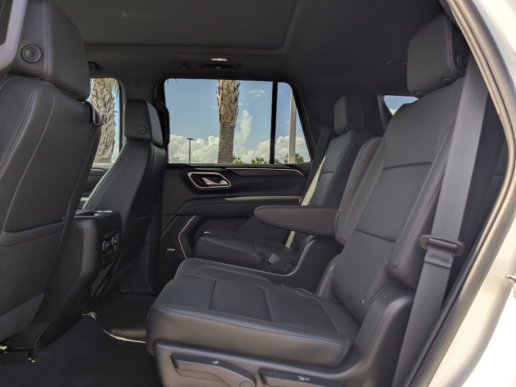 Certified 2022 Chevrolet Tahoe LT w/ LT Signature Plus Package AWD/4WD image 17