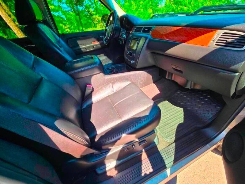 Used 2007 GMC Sierra 3500 SLT w/ Convenience Package image 13