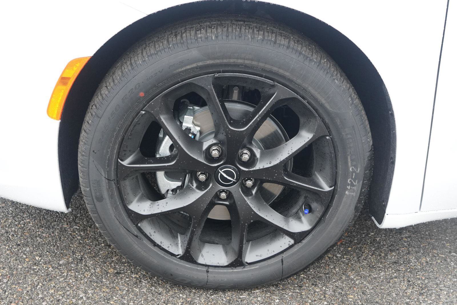 New 2026 Chrysler Pacifica Select w/ S Appearance Package image 10