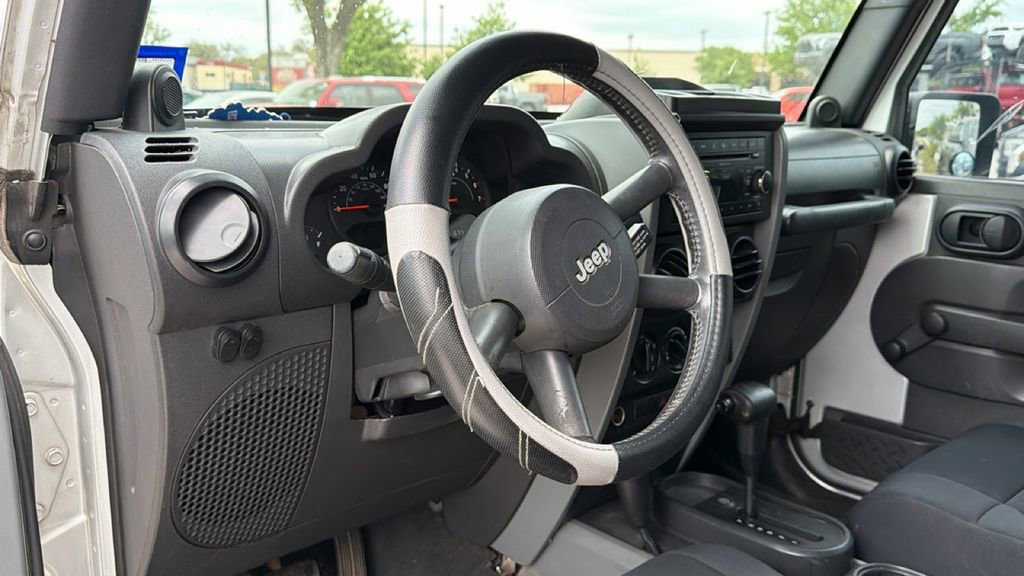 Used 2008 Jeep Wrangler X image 15