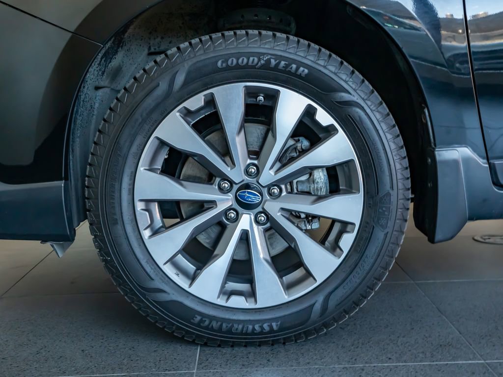 Used 2018 Subaru Outback 3.6R Touring image 11