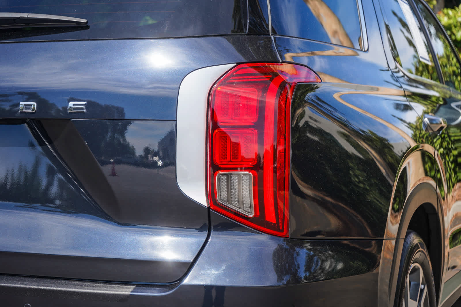 Used 2024 Hyundai Palisade SEL FWD image 7