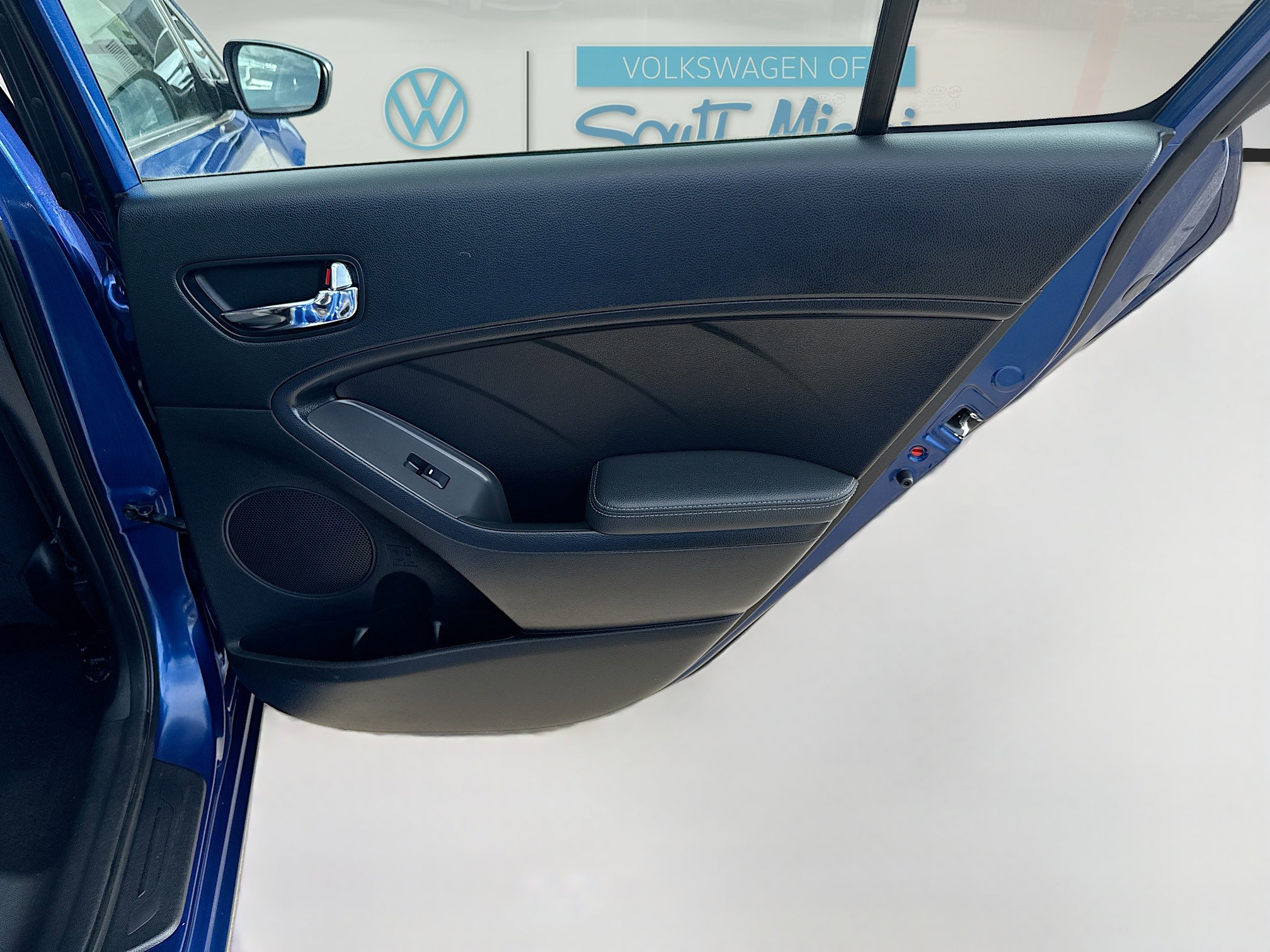 Used 2018 Kia Forte S image 29