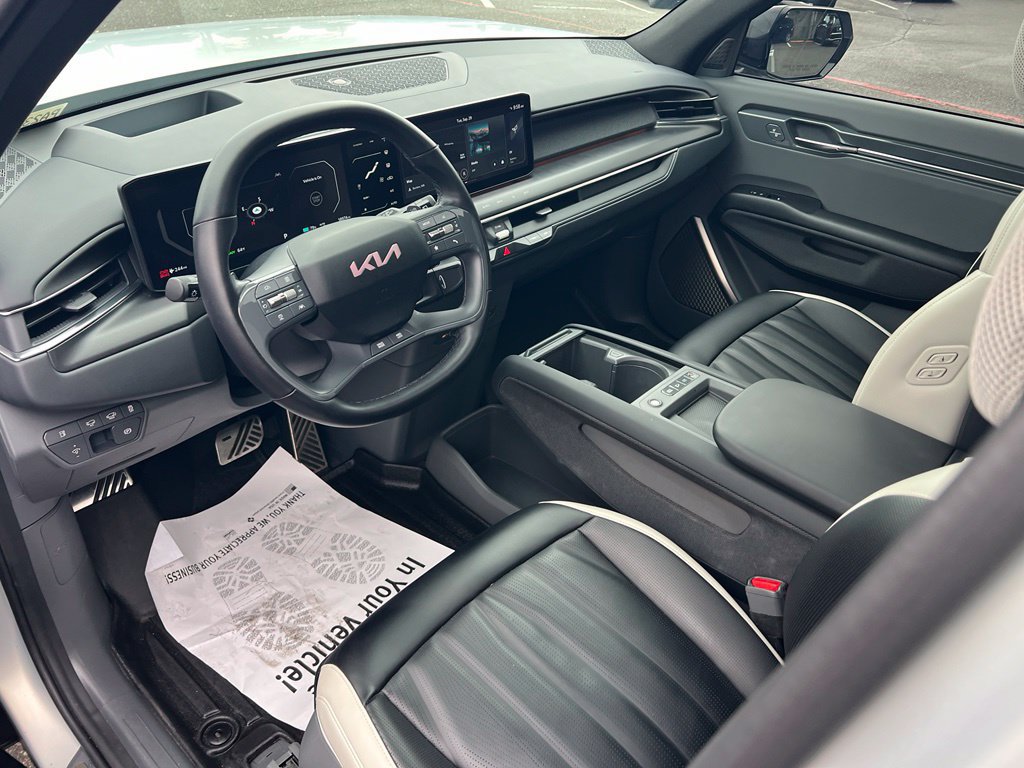 Certified 2024 Kia EV9 GT-Line AWD/4WD image 15