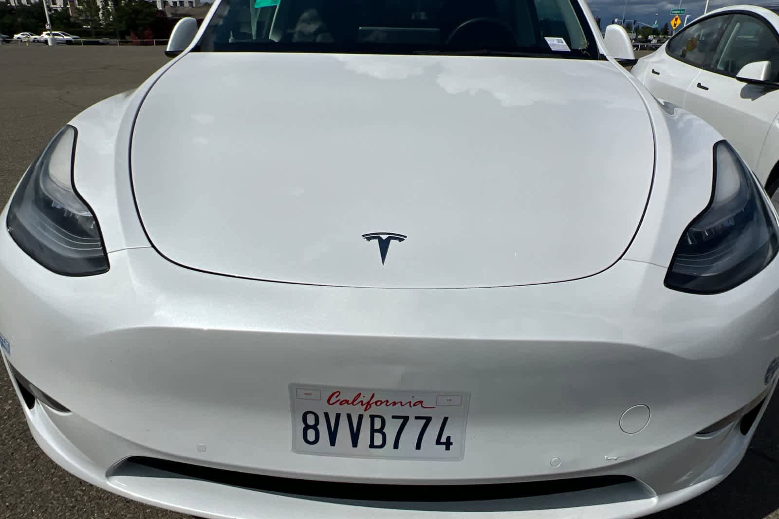 Used 2021 Tesla Model Y Long Range AWD/4WD image 12