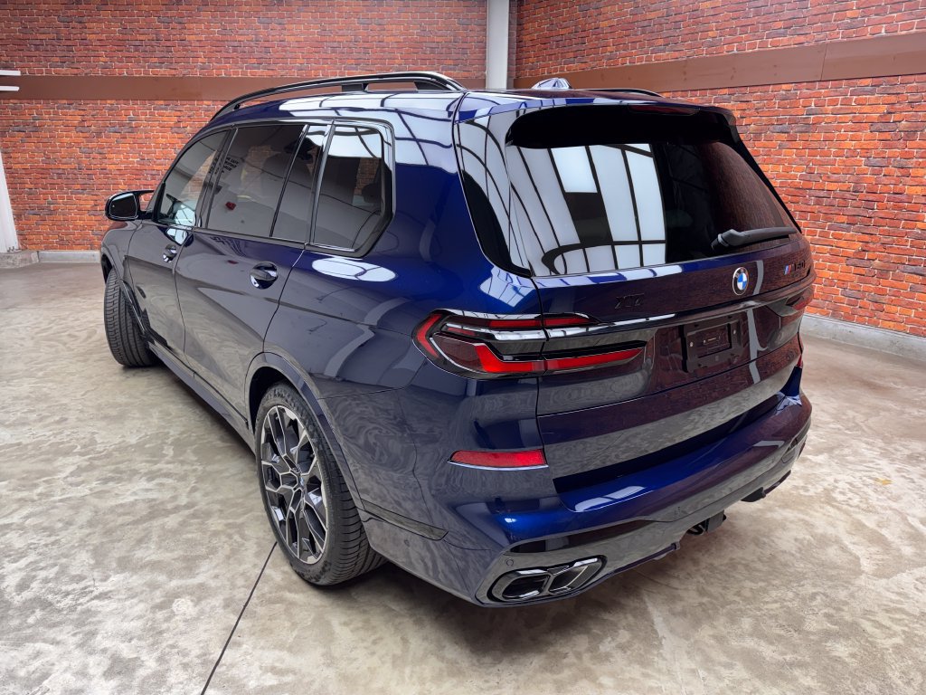 New 2027 BMW X7 M60i AWD/4WD image 3