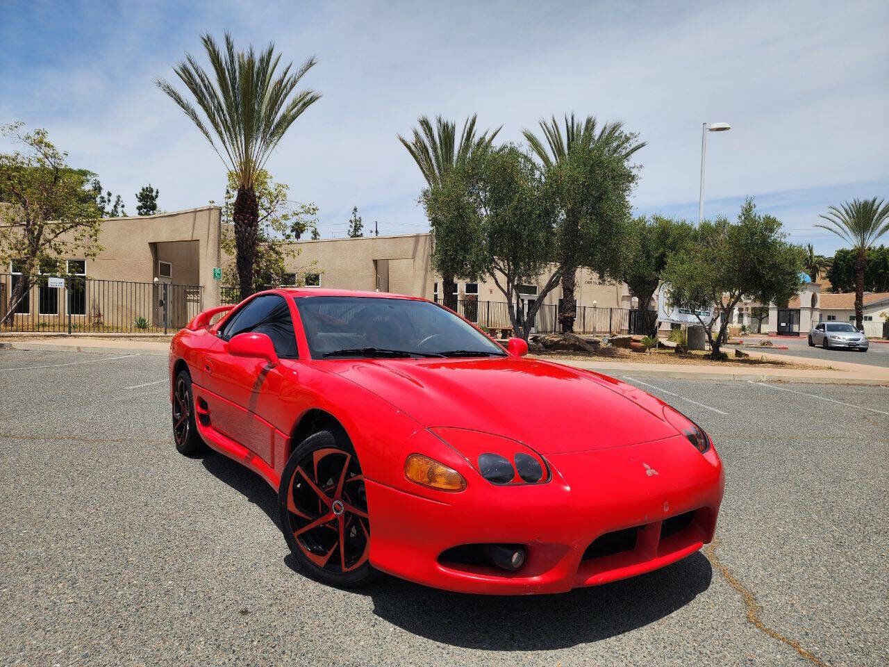 Used 1998 Mitsubishi 3000GT FWD image 2
