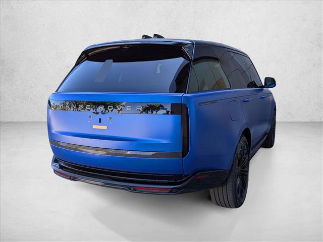 New 2026 Land Rover Range Rover SE image 2