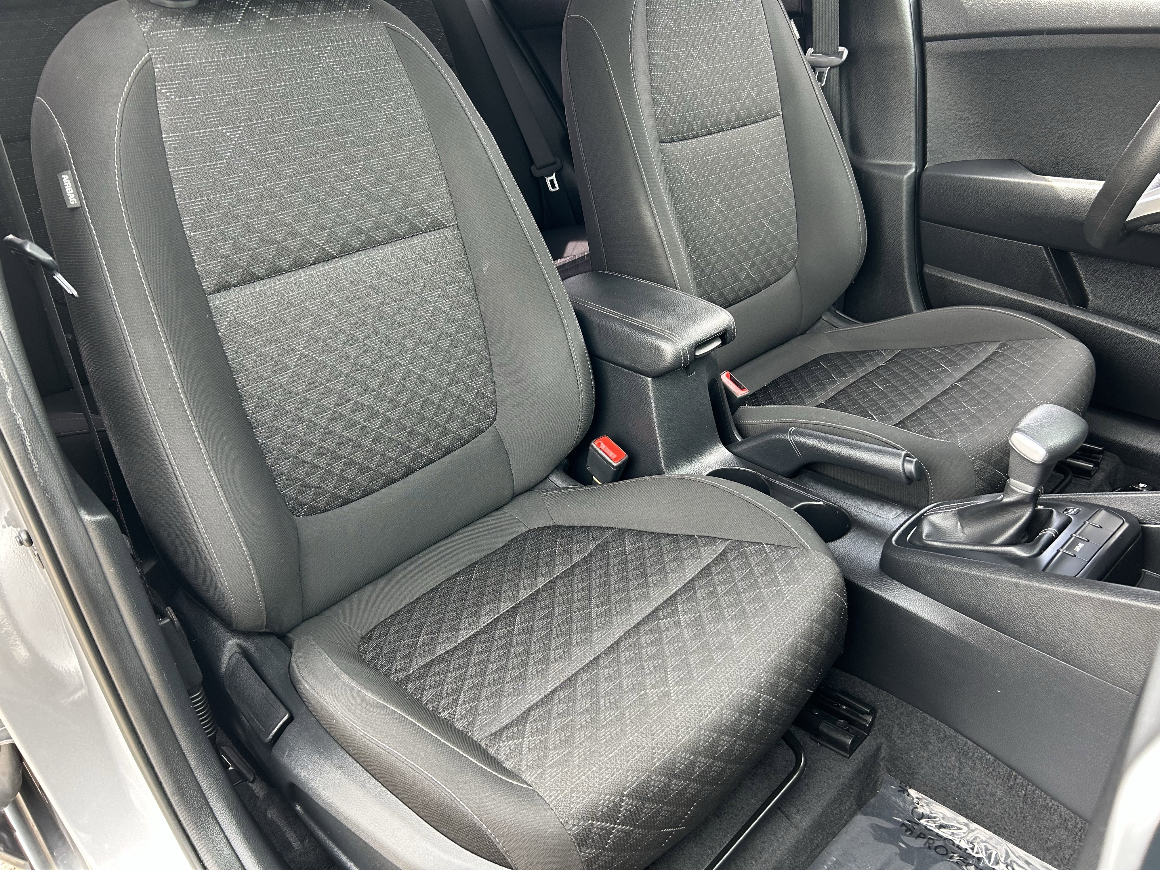 Used 2023 Kia Rio S image 9