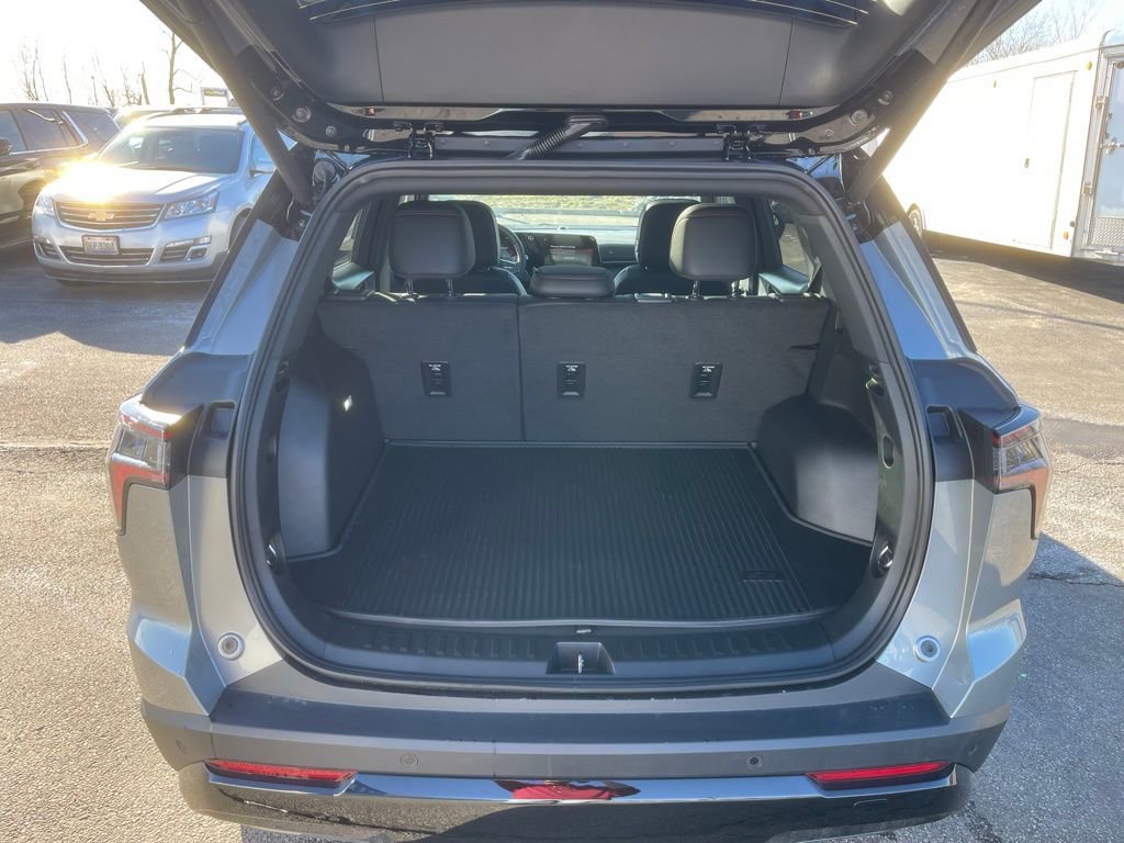 New 2026 Chevrolet Equinox RS w/ Convenience Package III image 29